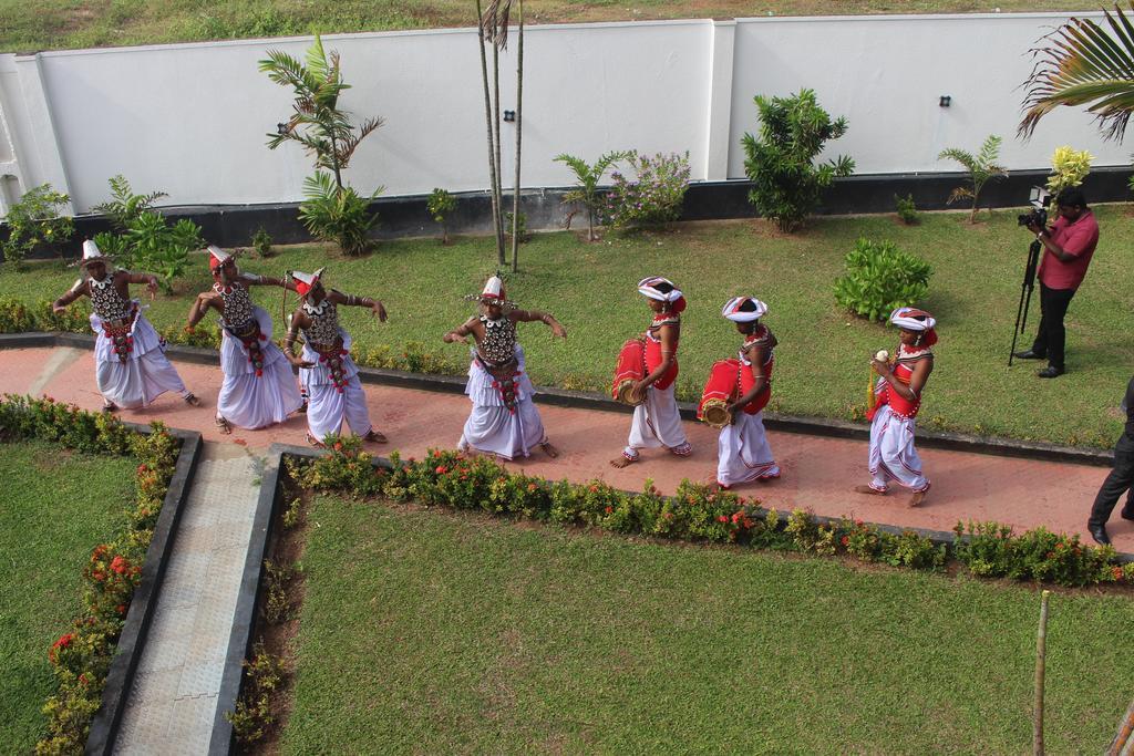 Navro Beach Resort Panadura Eksteriør bilde