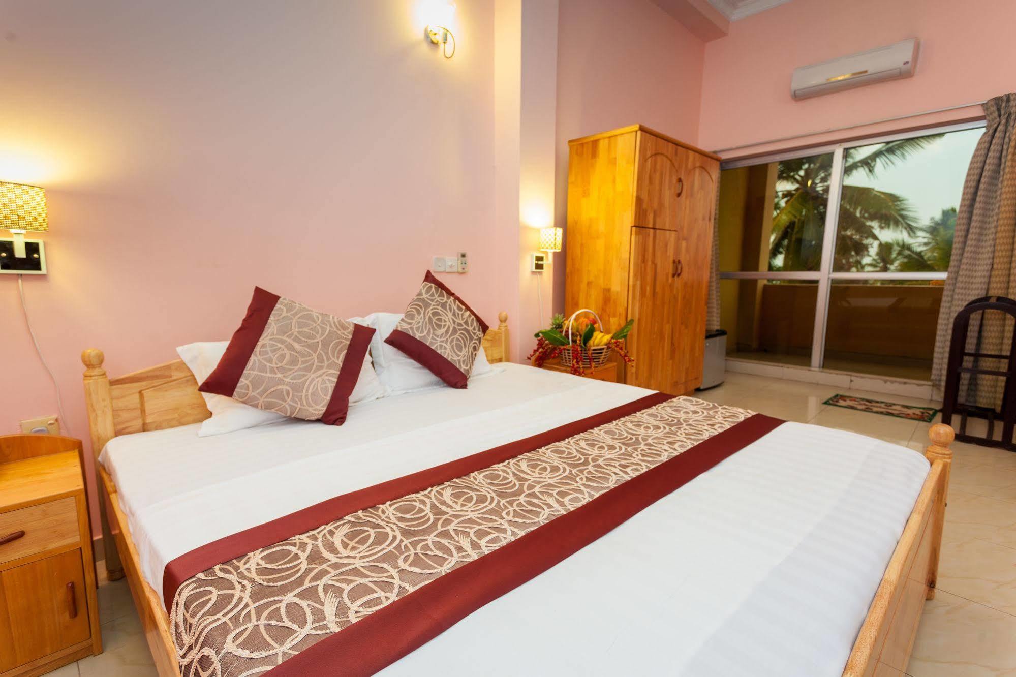 Navro Beach Resort Panadura Eksteriør bilde